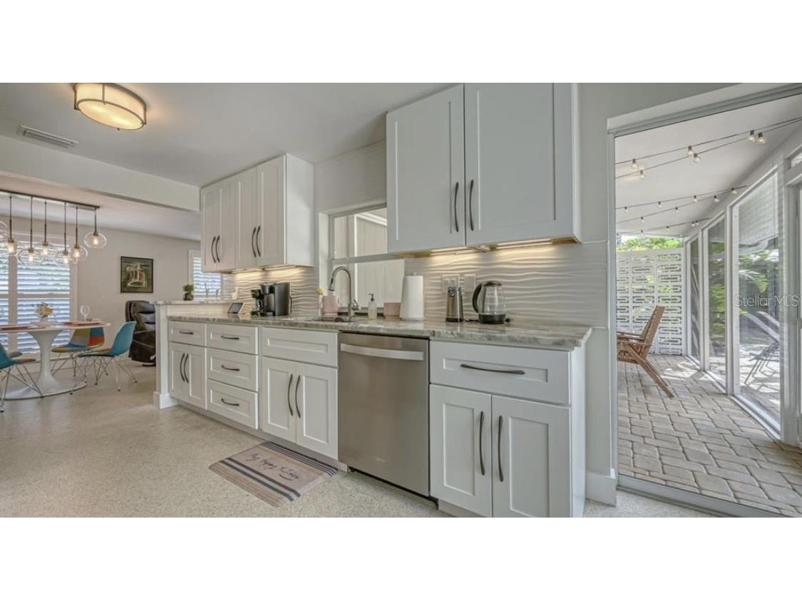 2904 Homasassa Road Sarasota FL 34239 A4683642 image9