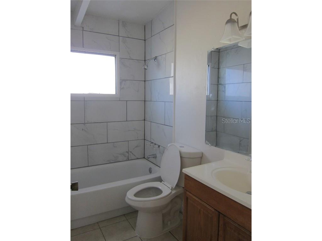 2904 NE 11th Terrace Gainesville FL 32609 GC531940 image16