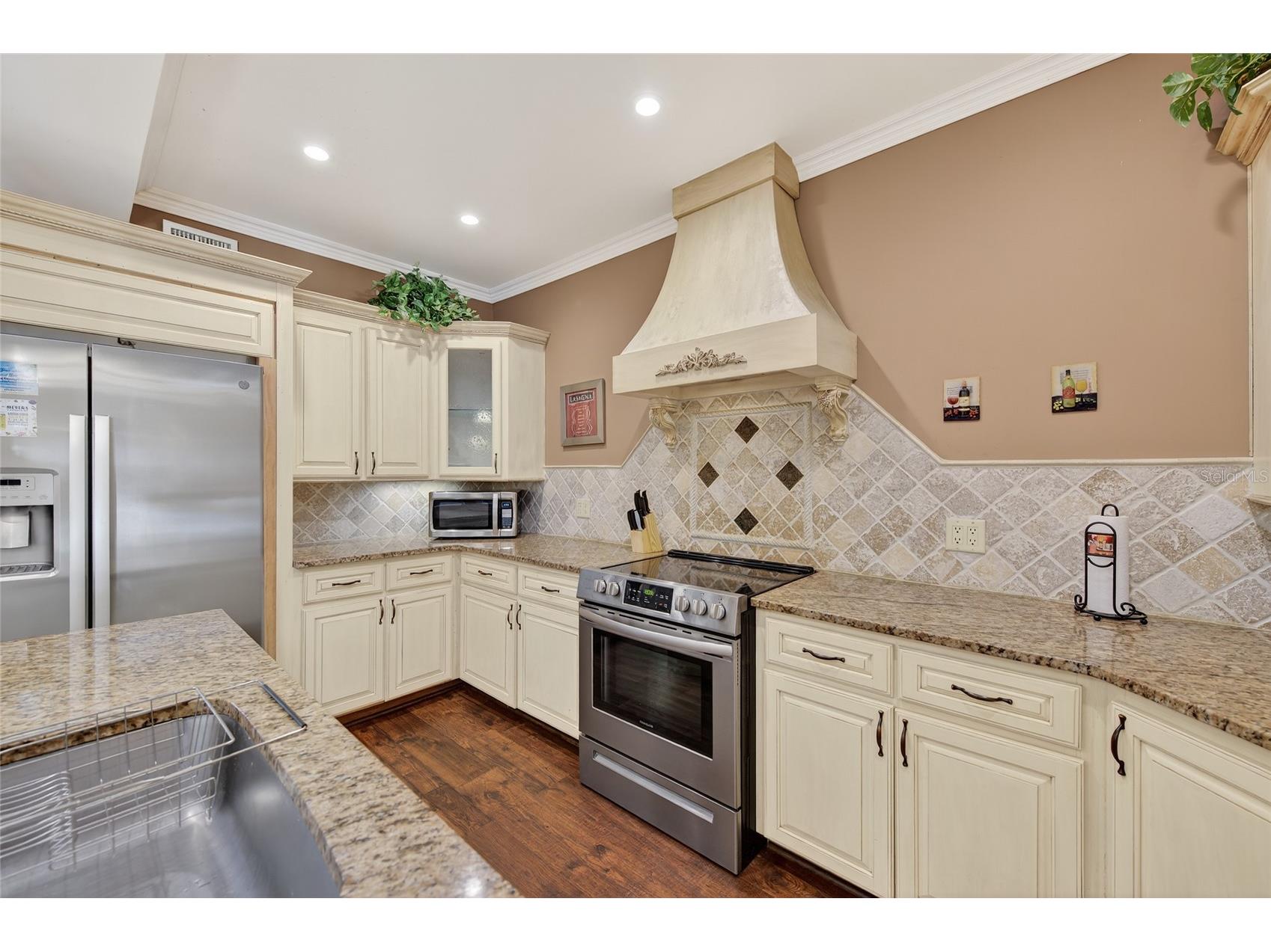 2904 S Peninsula Dr Daytona Beach Shores FL 32118 - HALIFAX RIVER O6398429 image22