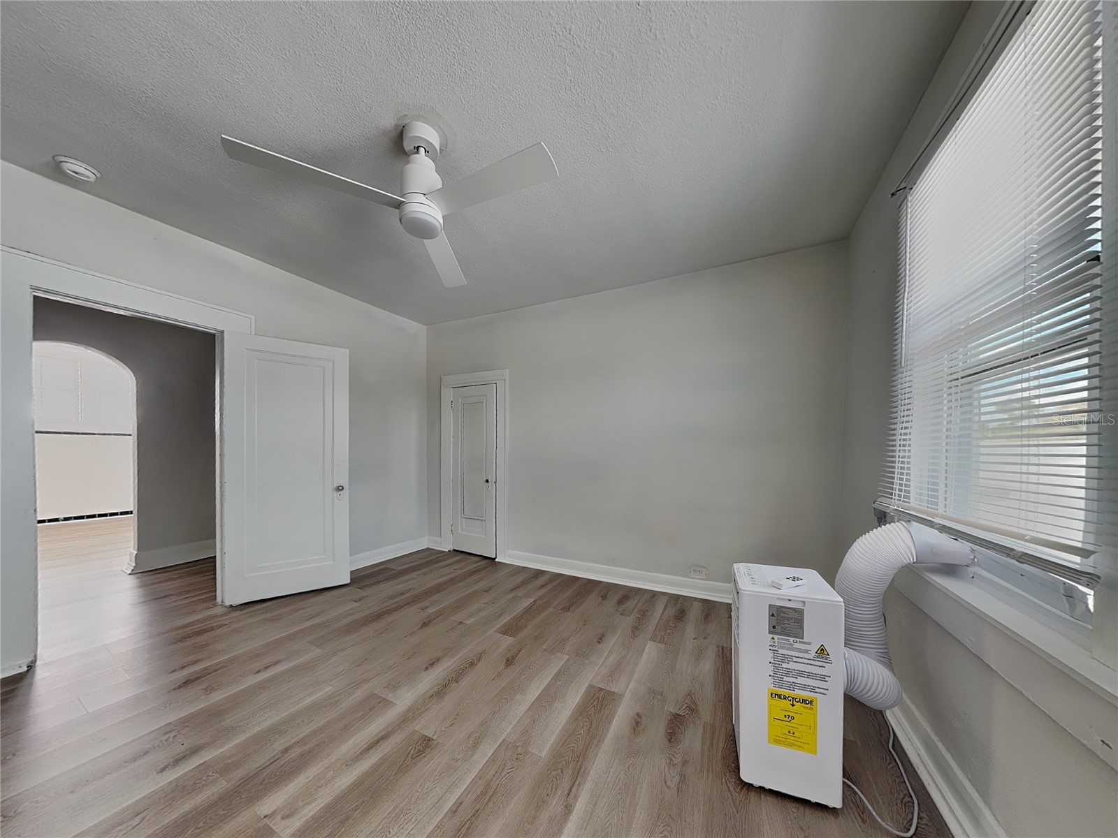 2904 W Chestnut Street #2 Tampa FL 33607 O6419628 image8