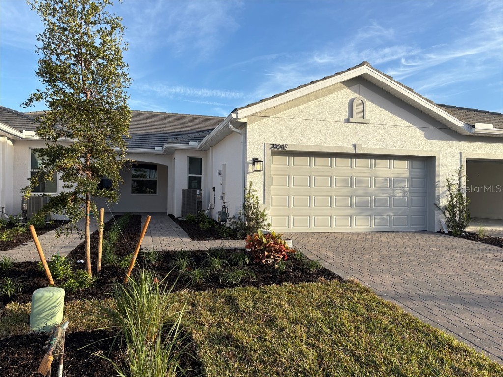 29047 Coral Harbour Drive Englewood FL 34223 J996008 image1