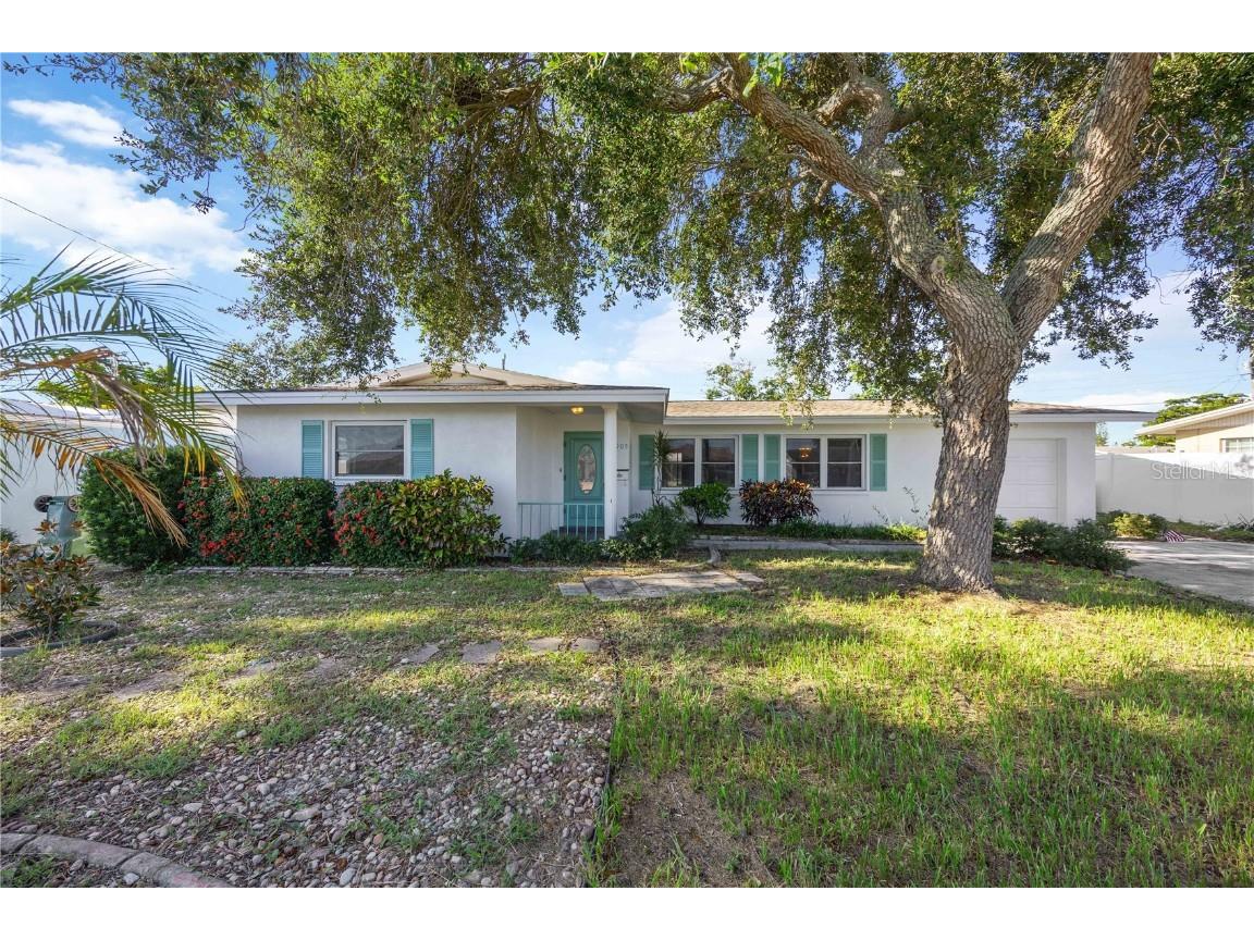 2905 23rd Avenue W Bradenton FL 34205 A4661499 image1