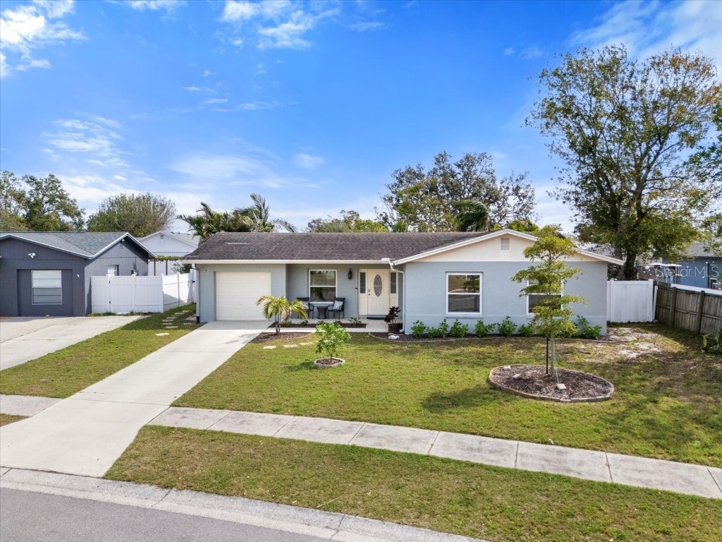 2905 39th Street W Bradenton FL 34205 A4642084 image1