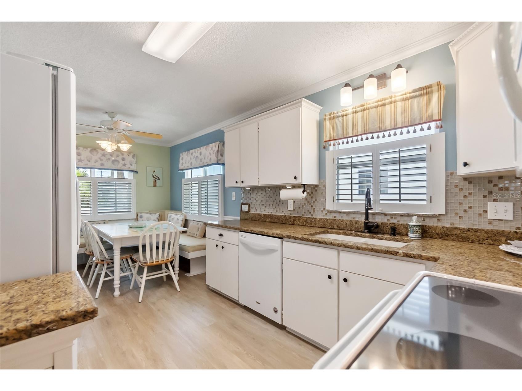 2905 Avenue C Holmes Beach FL 34217 A4690829 image17