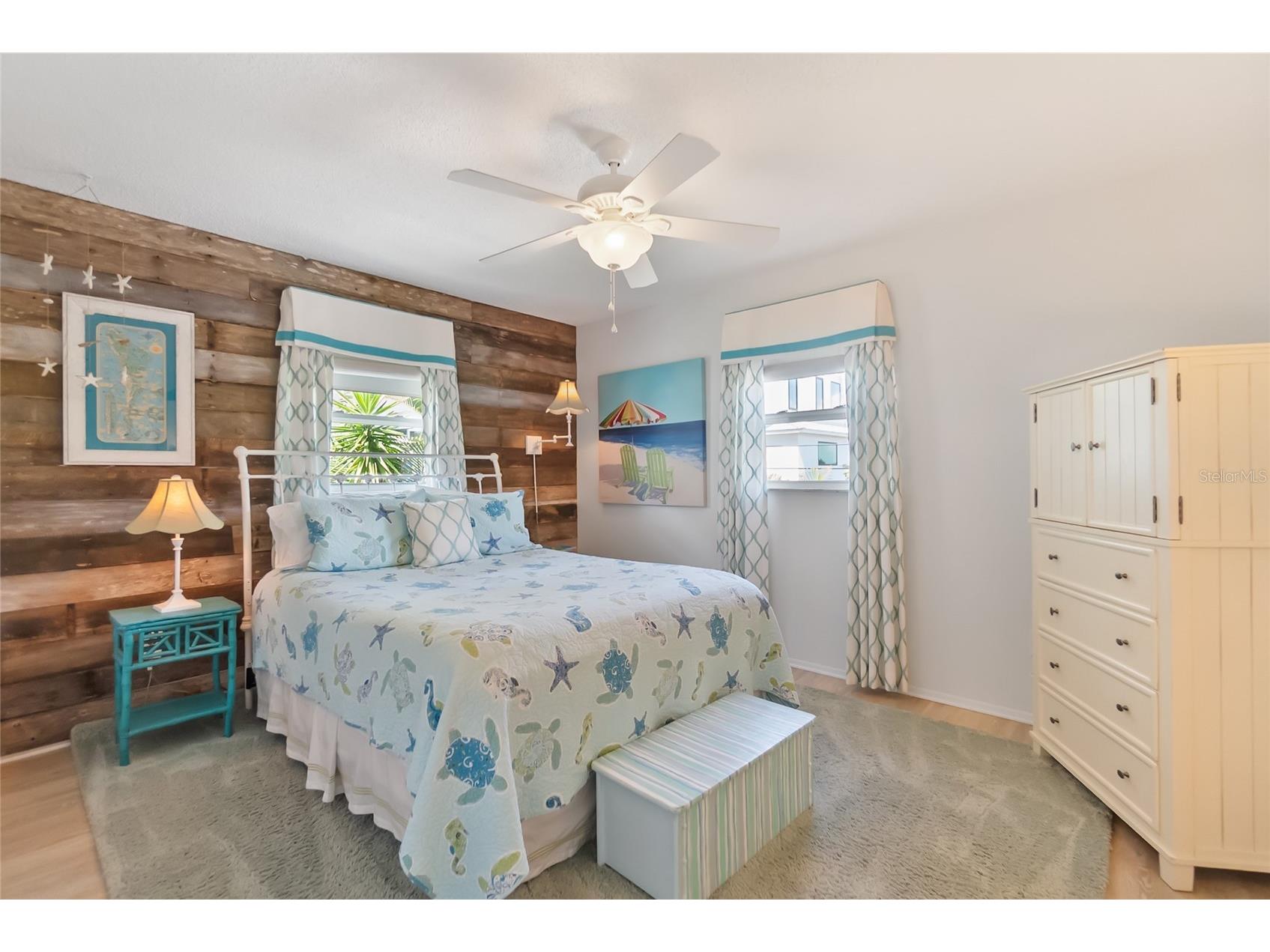 2905 Avenue C Holmes Beach FL 34217 A4690829 image22