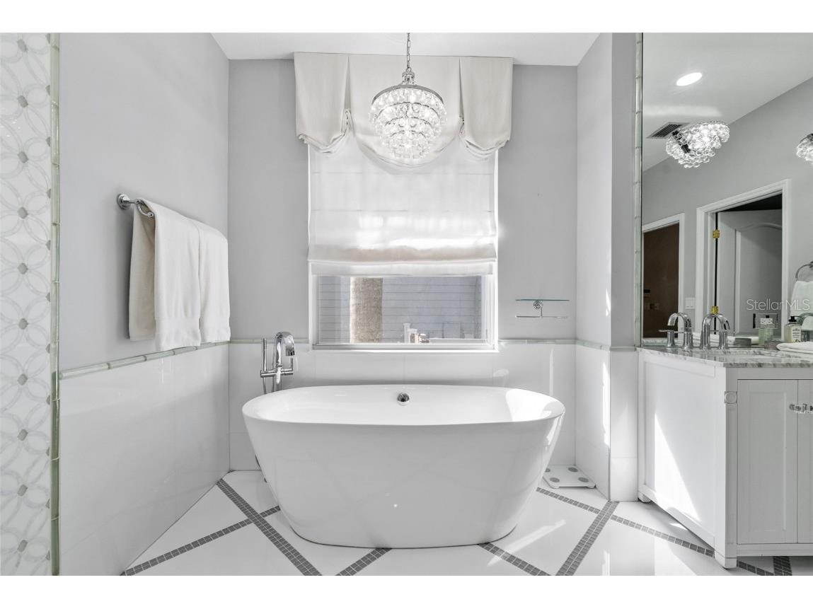 2905 Bayshore Vista Drive Tampa FL 33611 TB8447801 image20