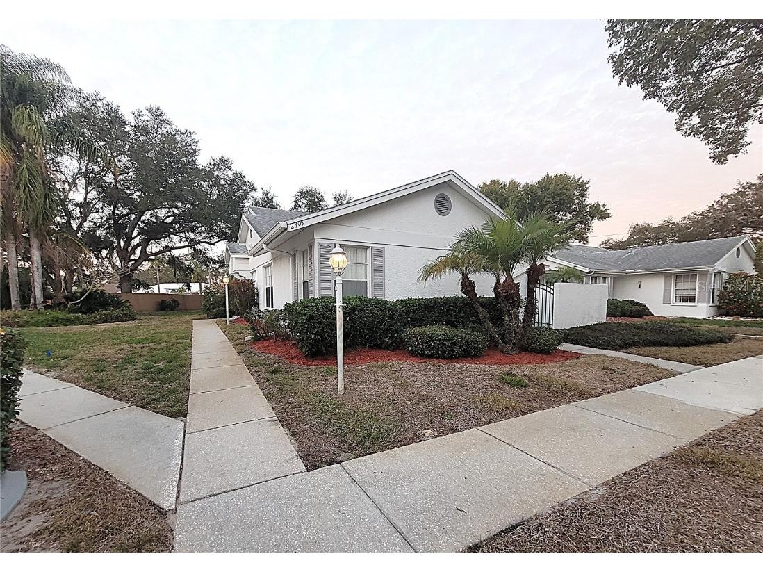 2905 Featherstone Drive Holiday FL 34691 TB8460729 image60