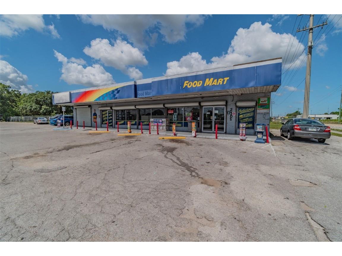 2905 Reynolds Road Lakeland FL 33803 U8186858 image1