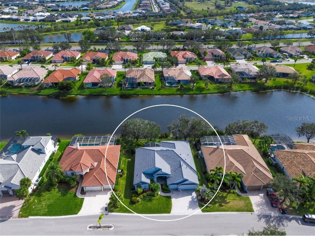 2905 Seasons Boulevard Sarasota FL 34240 A4636817 image1