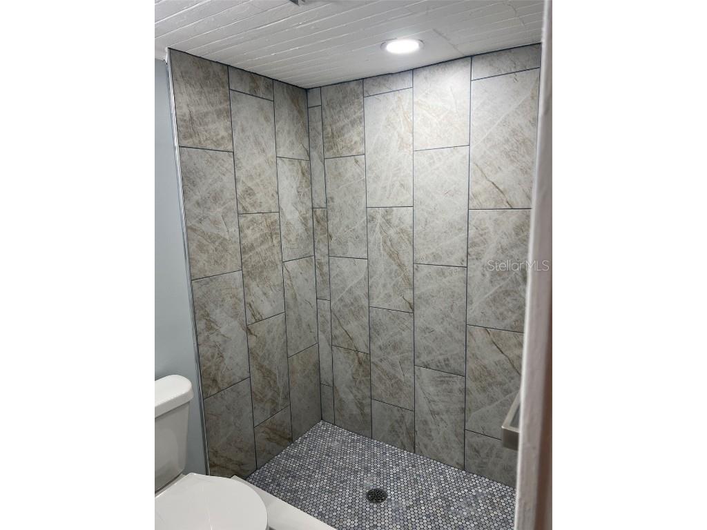 2905 W Cherry Street Tampa FL 33607 TB8452737 image10