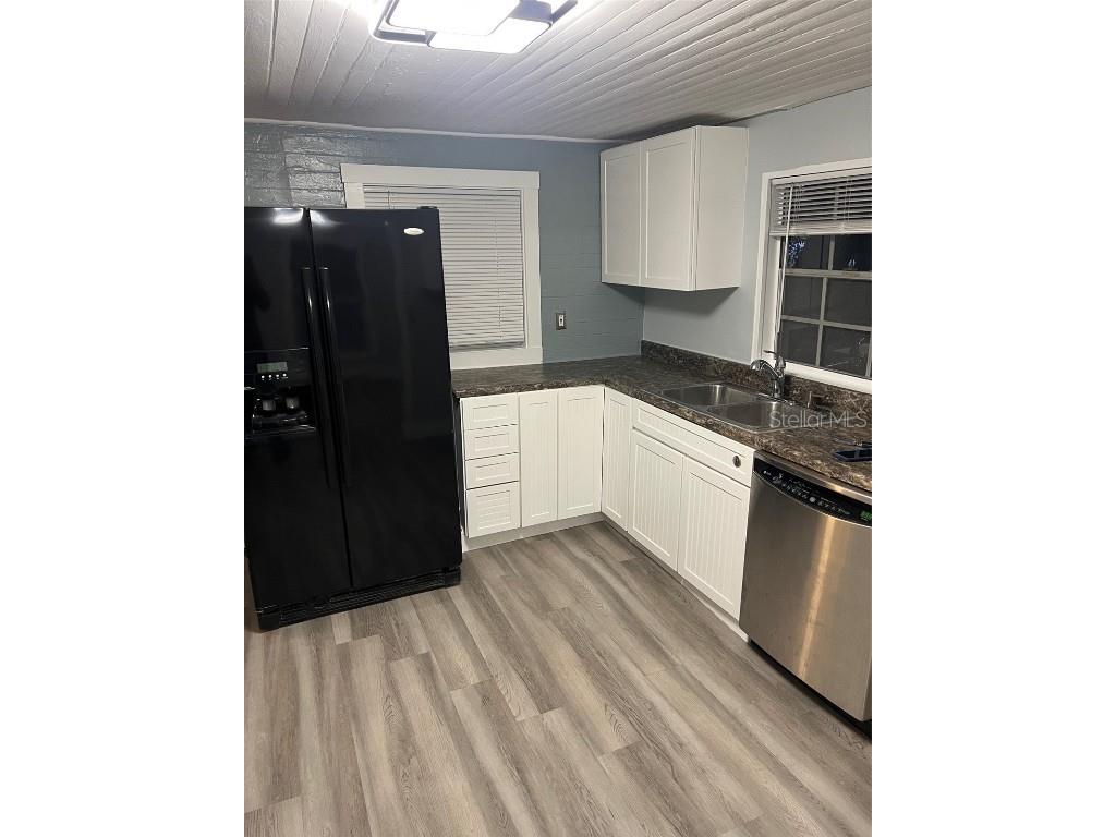 2905 W Cherry Street Tampa FL 33607 TB8452737 image3