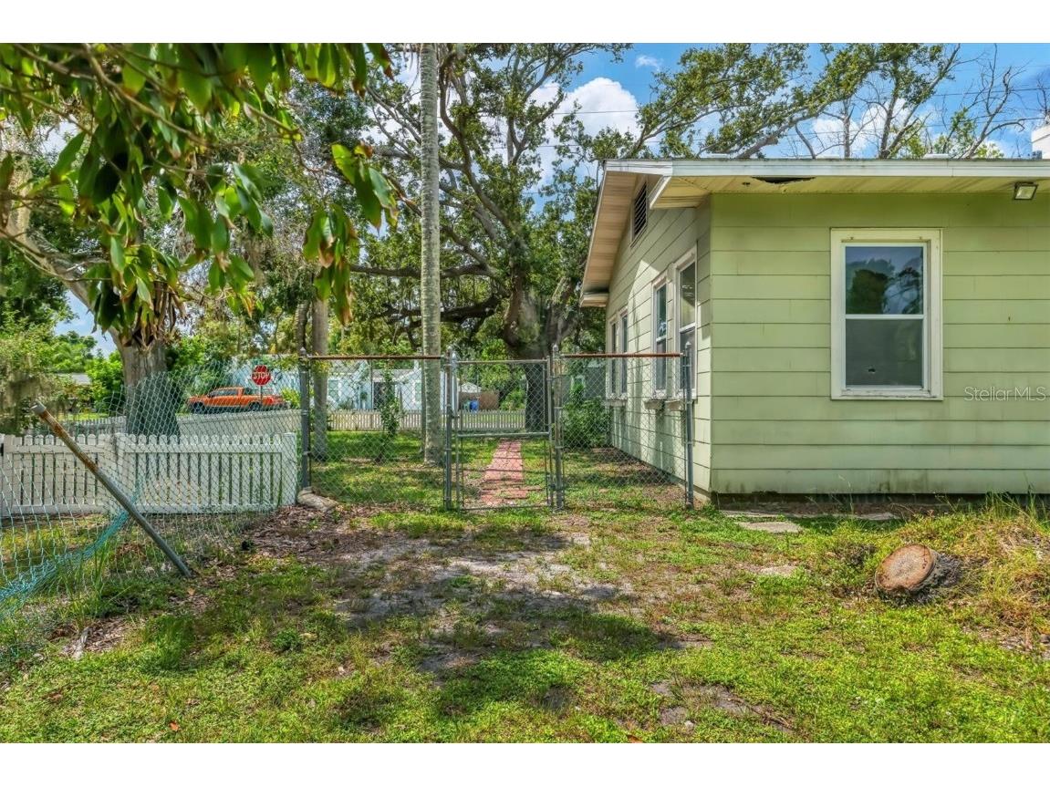 2906 9th Avenue W Bradenton FL 34205 A4660797 image29