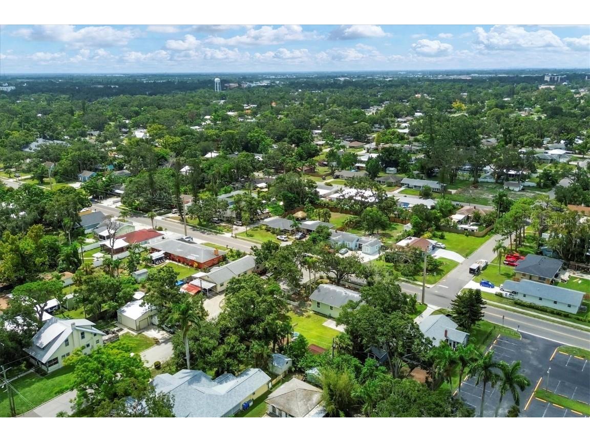 2906 9th Avenue W Bradenton FL 34205 A4660797 image40