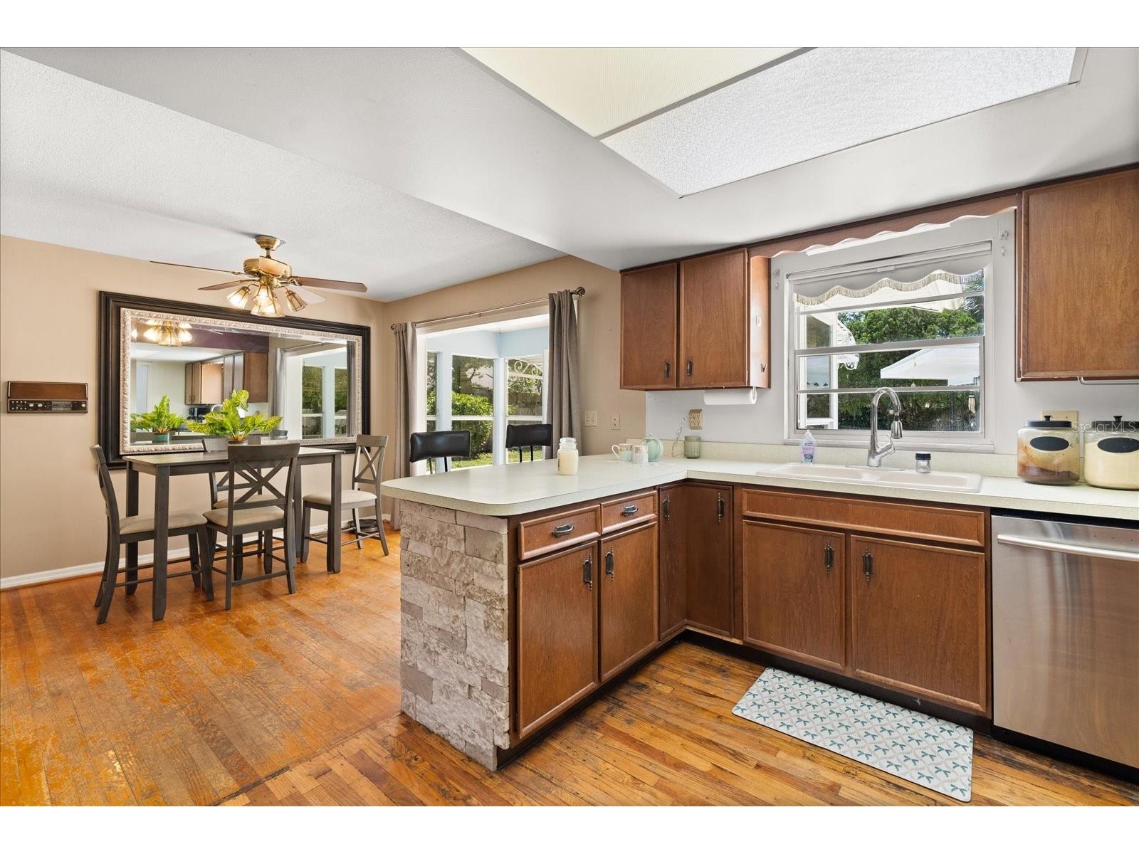 2906 E Grant Avenue Orlando FL 32806 O6394889 image11