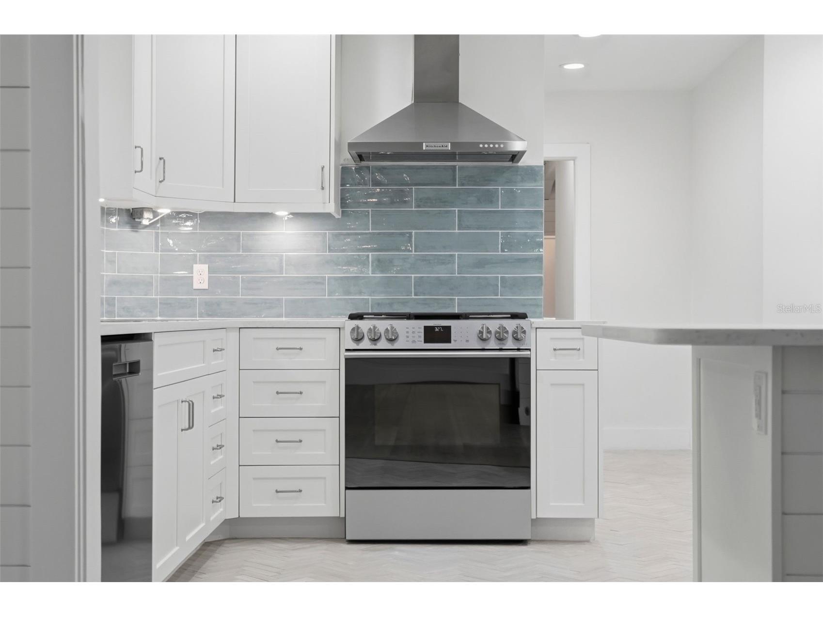 2906 Pass A Grille Way Saint Pete Beach FL 33706 TB8476633 image18