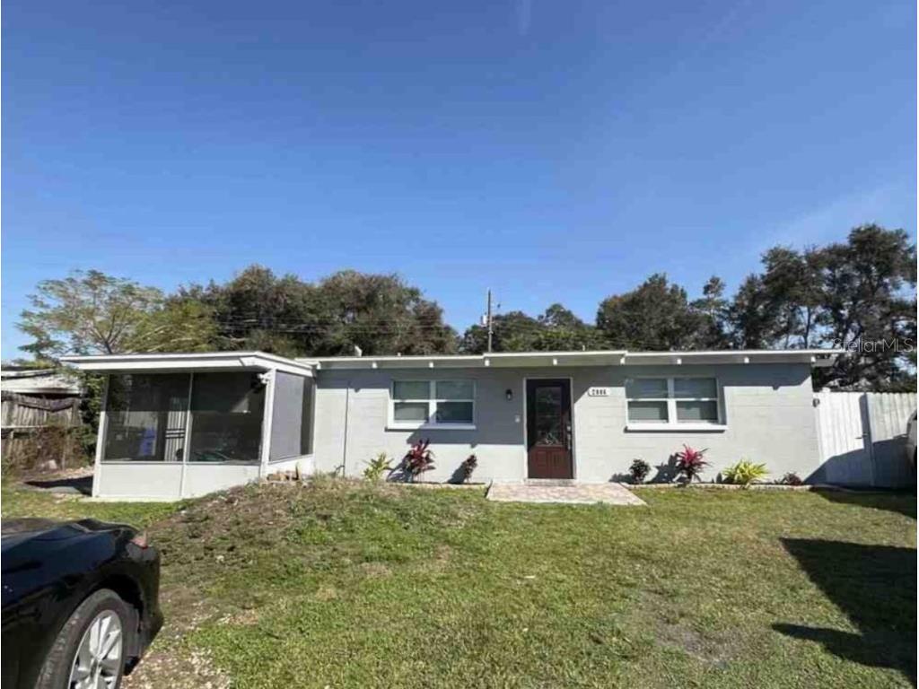 2906 Sample Loop Tampa FL 33619 J972384 image1