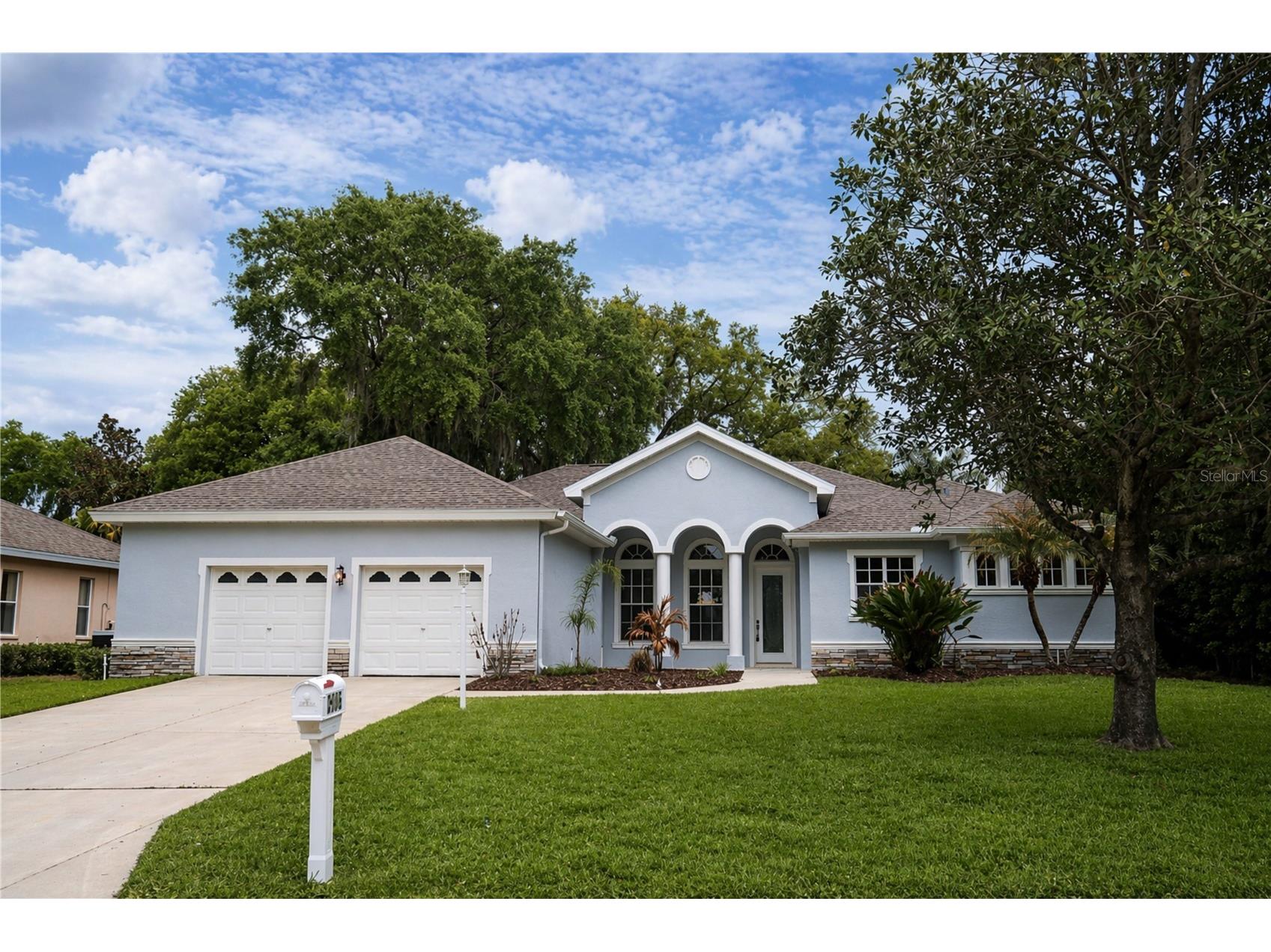 2906 Sutton Oaks Court Plant City FL 33566 TB8487675 image1