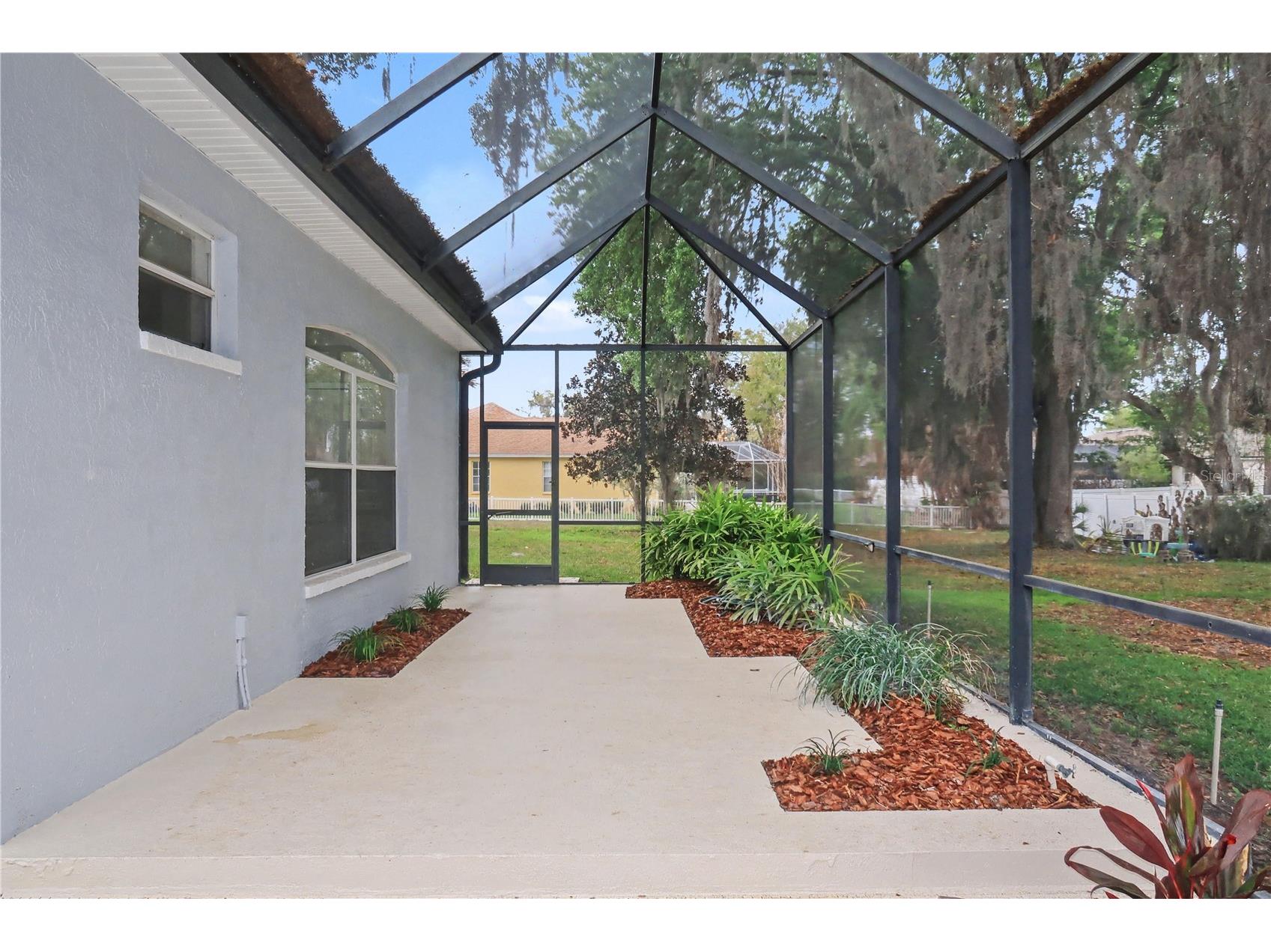 2906 Sutton Oaks Court Plant City FL 33566 TB8487675 image17