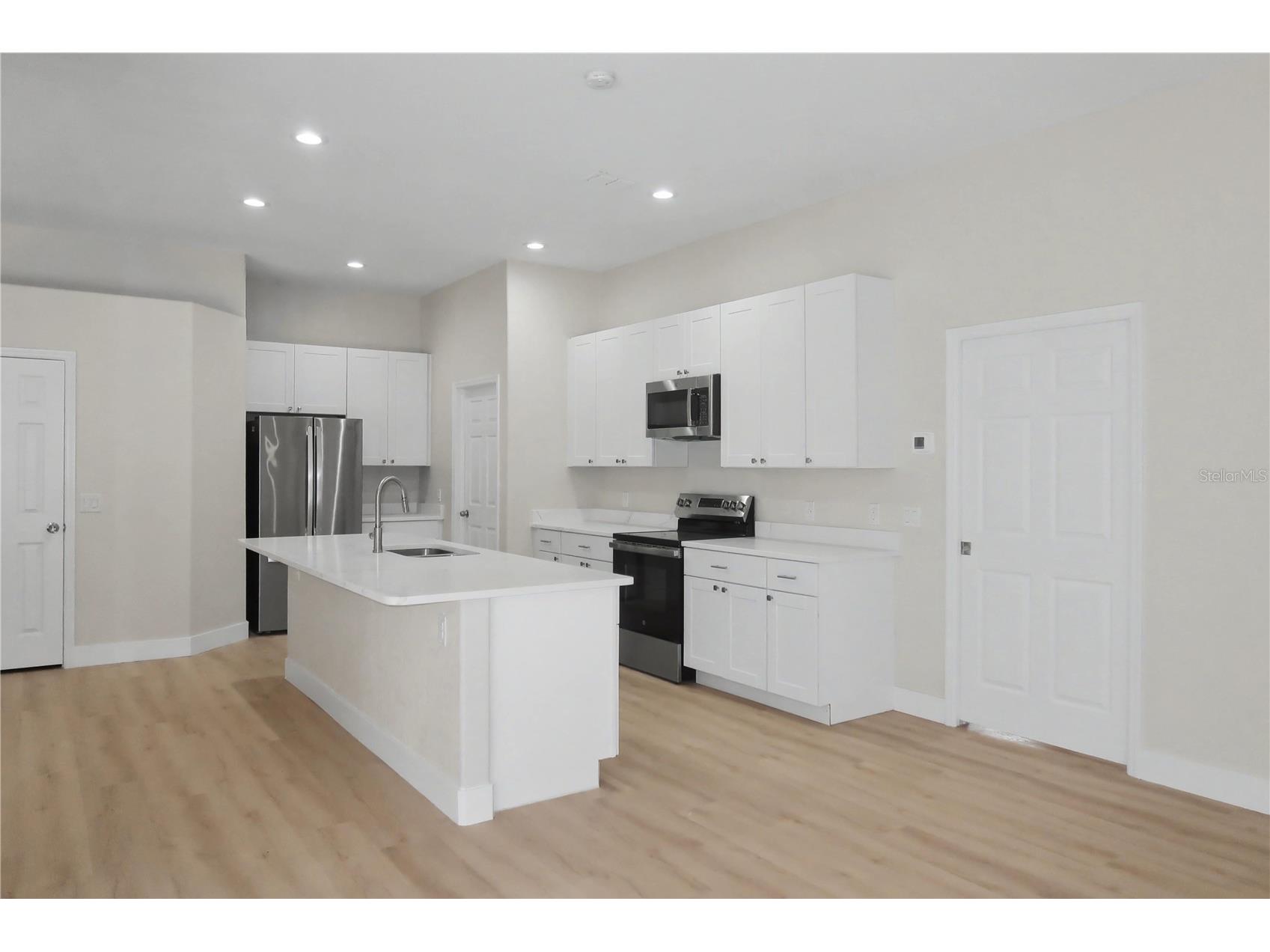 2906 Sutton Oaks Court Plant City FL 33566 TB8487675 image32