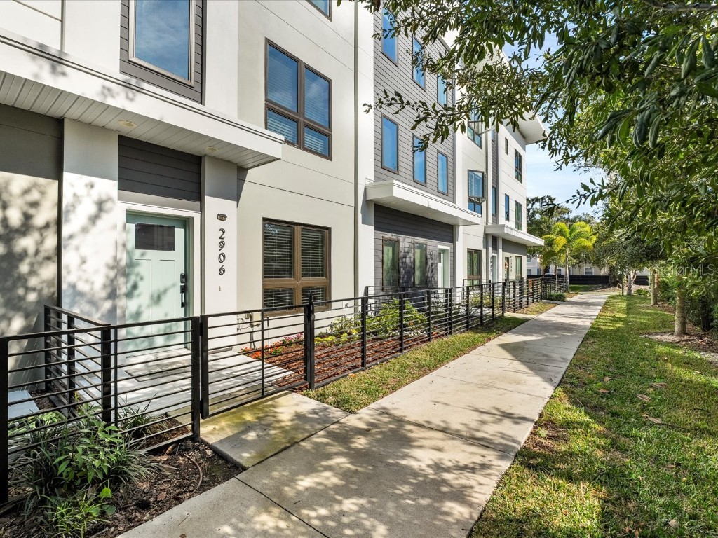 2906 Sylvan Avenue Orlando FL 32806 O6166847 image1