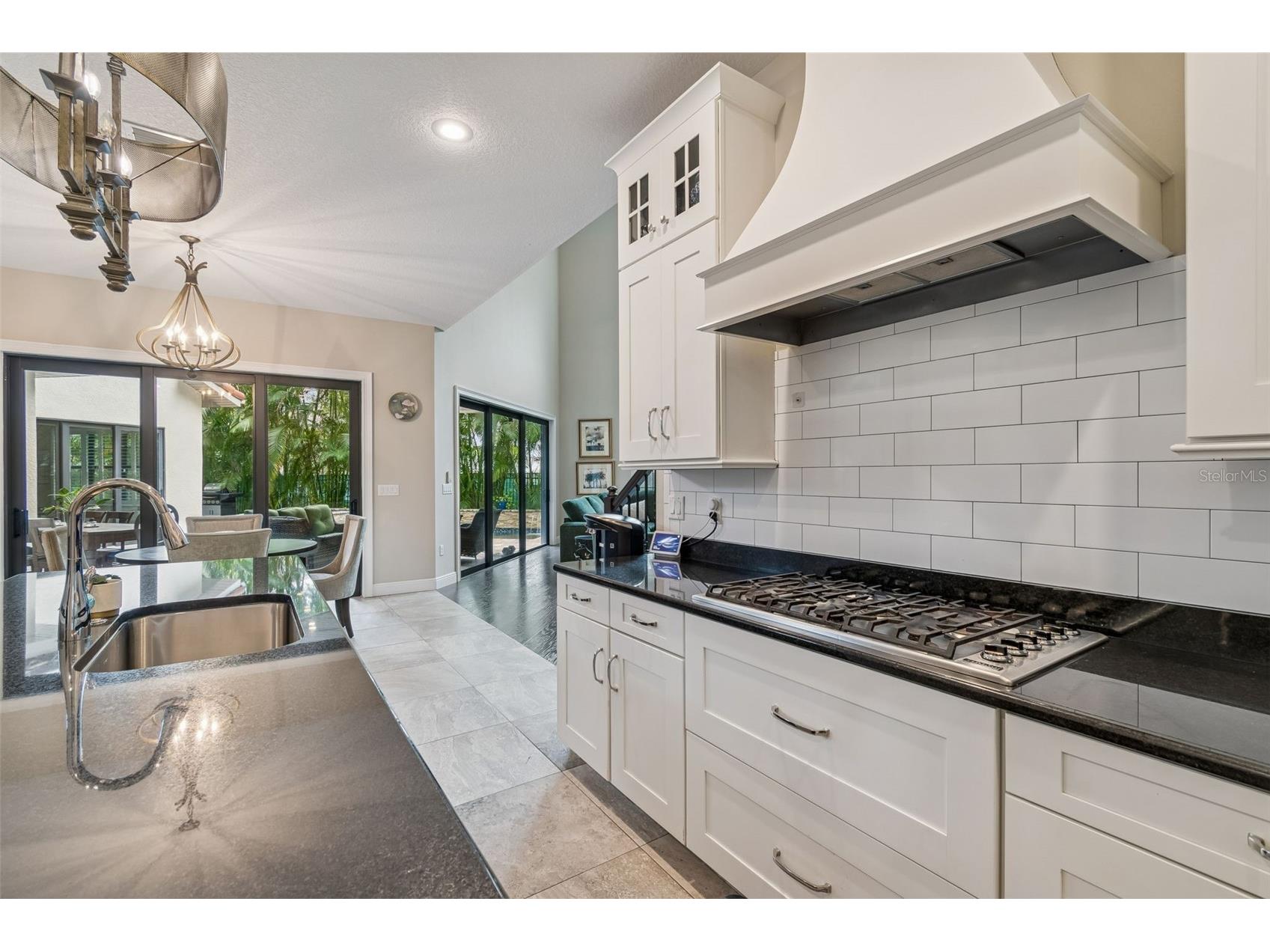 2906 W Hawthorne Road Tampa FL 33611 TB8475871 image17