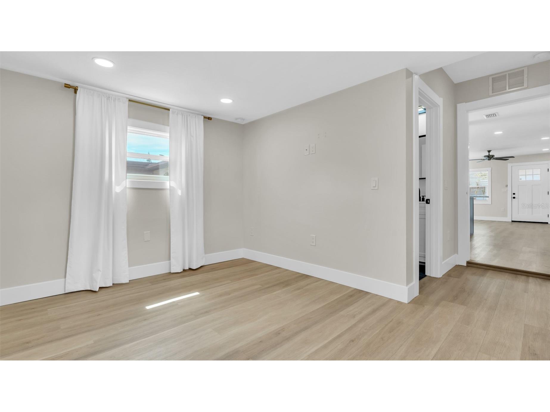 2906 W Nassau Street Tampa FL 33607 TB8525342 image20