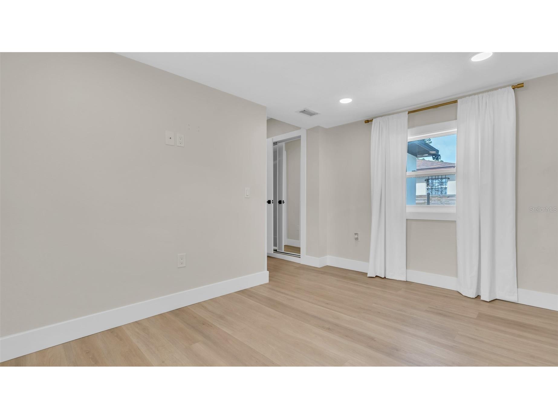 2906 W Nassau Street Tampa FL 33607 TB8525342 image21