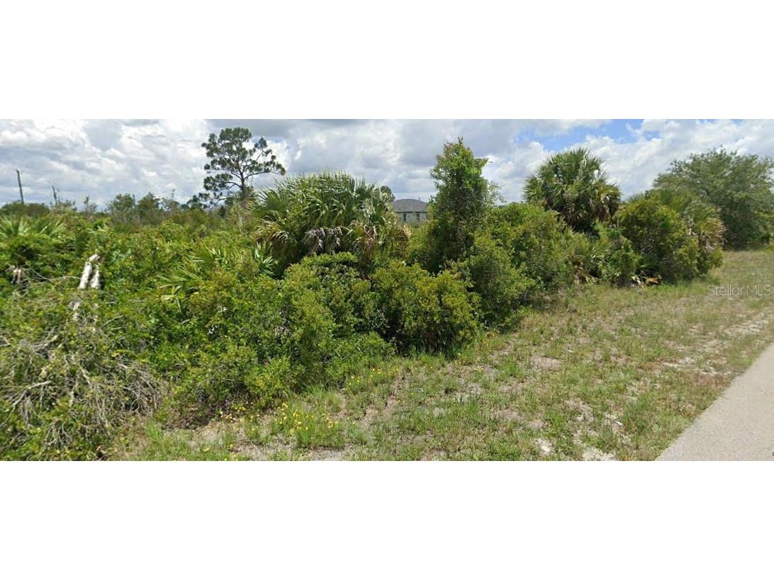 2907 62nd Street W Lehigh Acres FL 33971 O6207935 image1