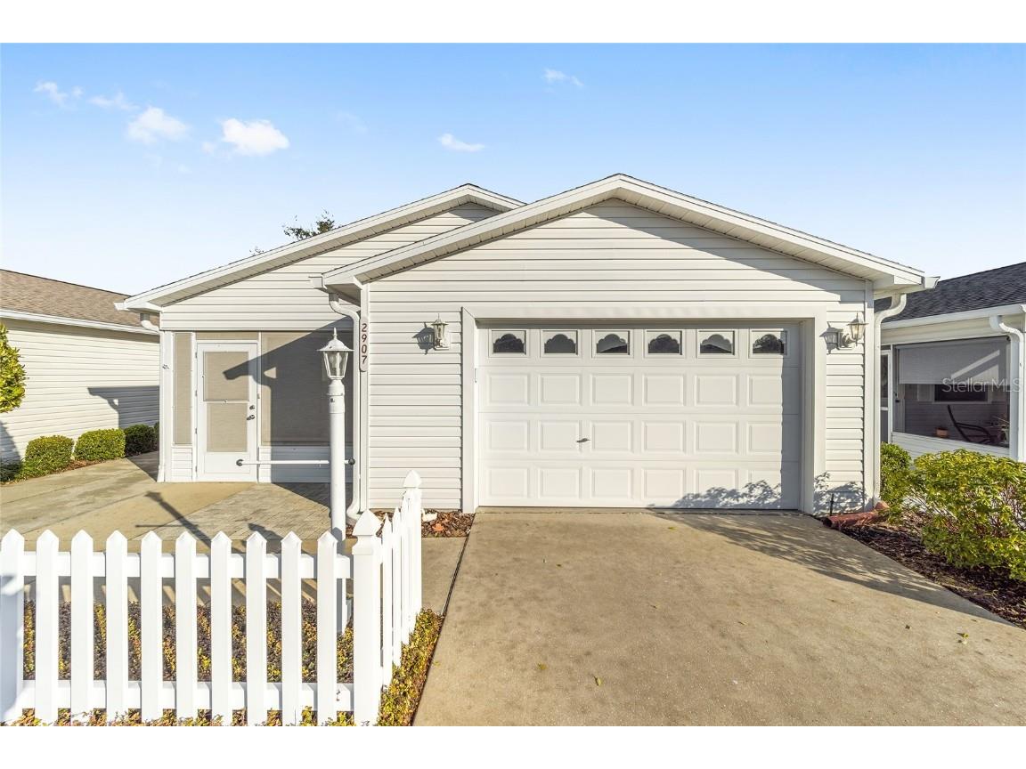 2907 Barboza Drive The Villages FL 32162 G5090646 image3