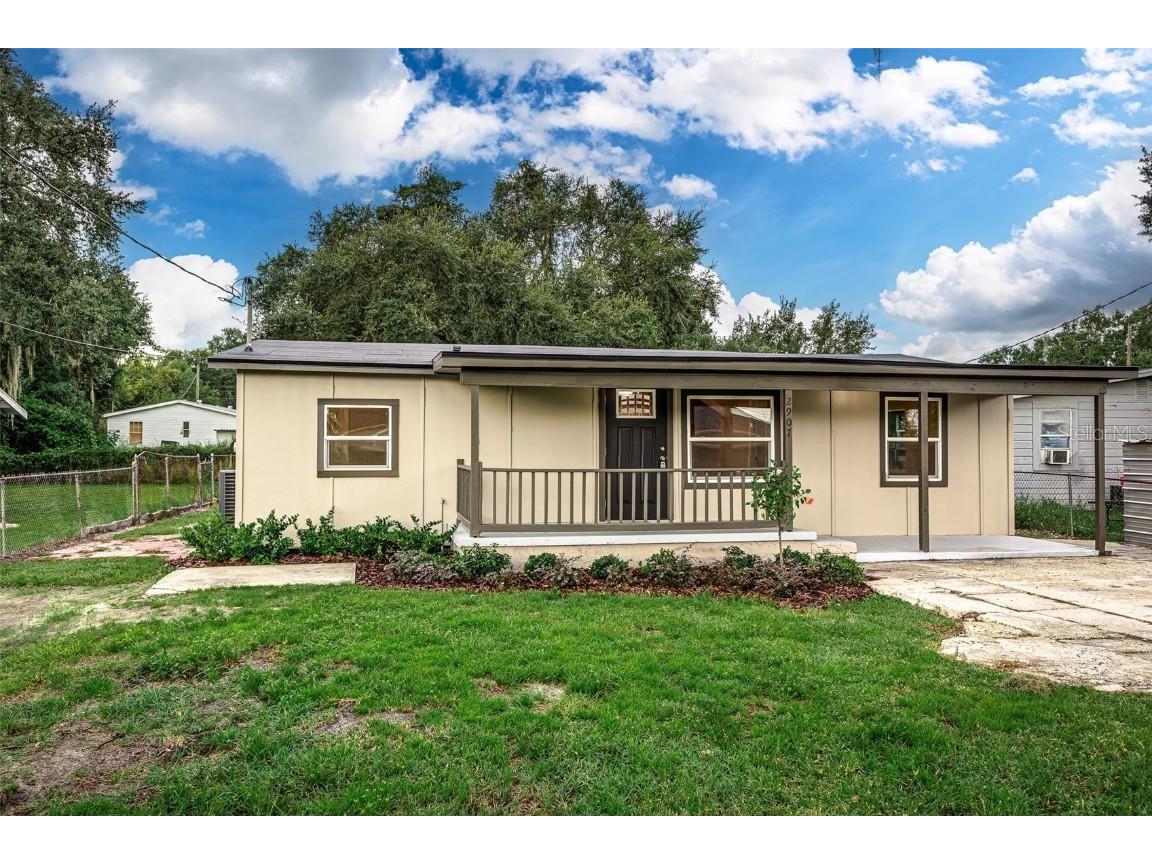 2907 Ellis Avenue Lakeland FL 33803 L4947188 image1