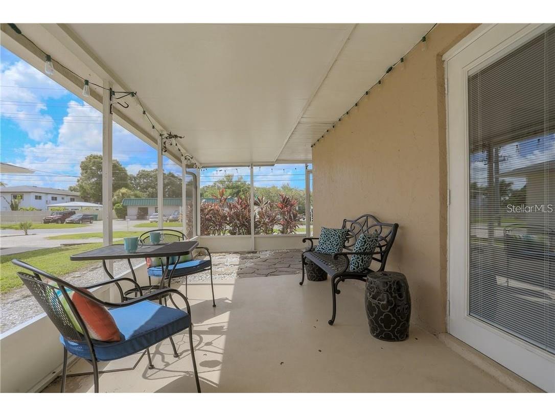 2907 Hyde Park Street Sarasota FL 34239 A4700116 image2