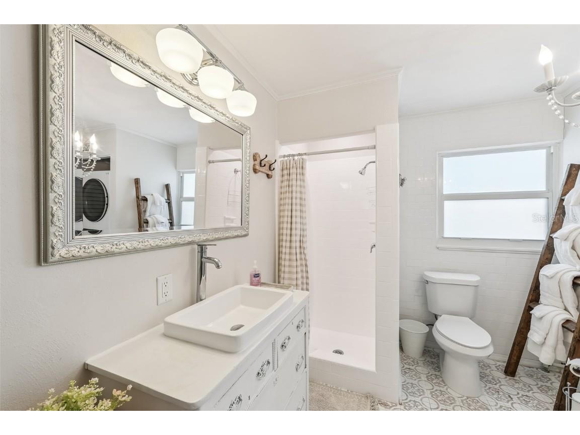 2907 Marshall Drive Sarasota FL 34239 A4669618 image11