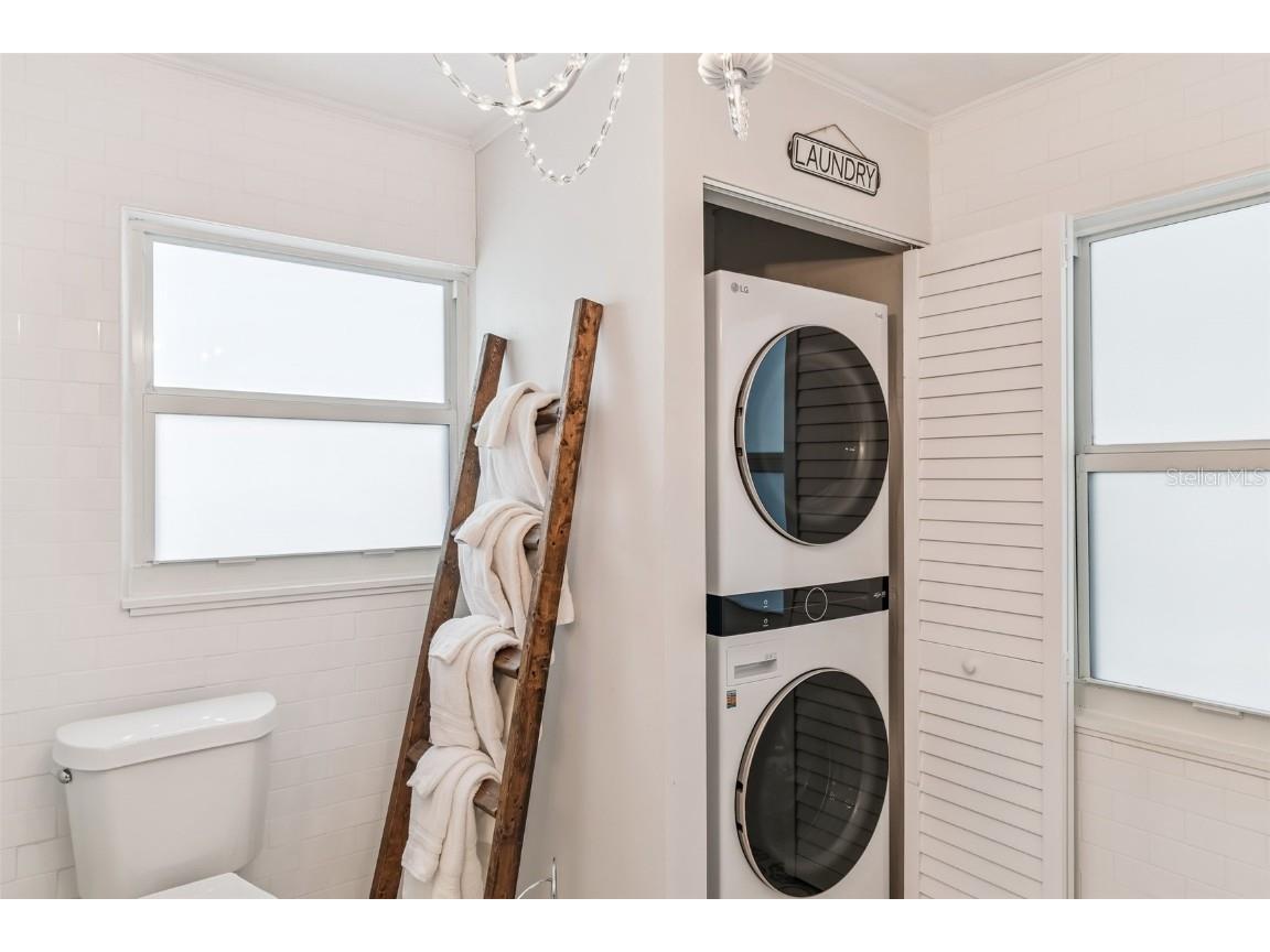 2907 Marshall Drive Sarasota FL 34239 A4669618 image12