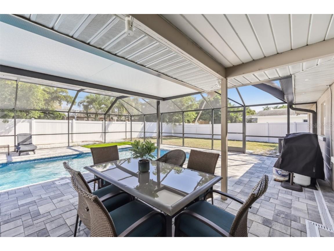 2907 Marshall Drive Sarasota FL 34239 A4669618 image18