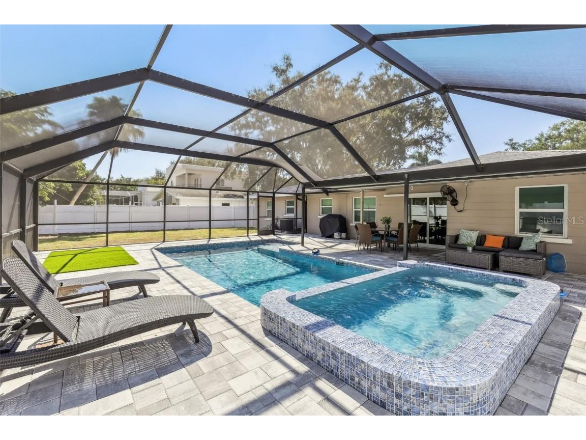 2907 Marshall Drive Sarasota FL 34239 A4669618 image23