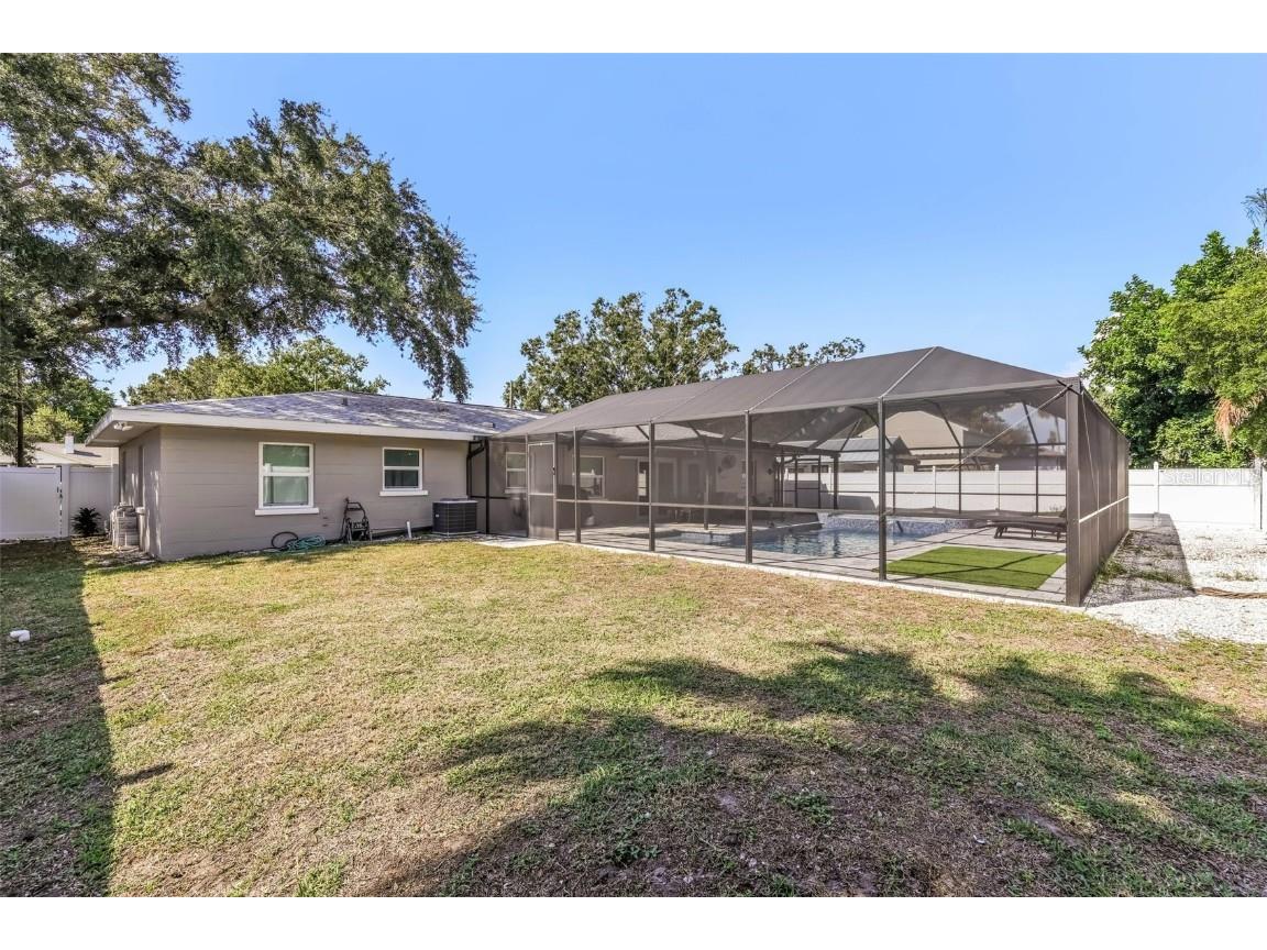 2907 Marshall Drive Sarasota FL 34239 A4669618 image24