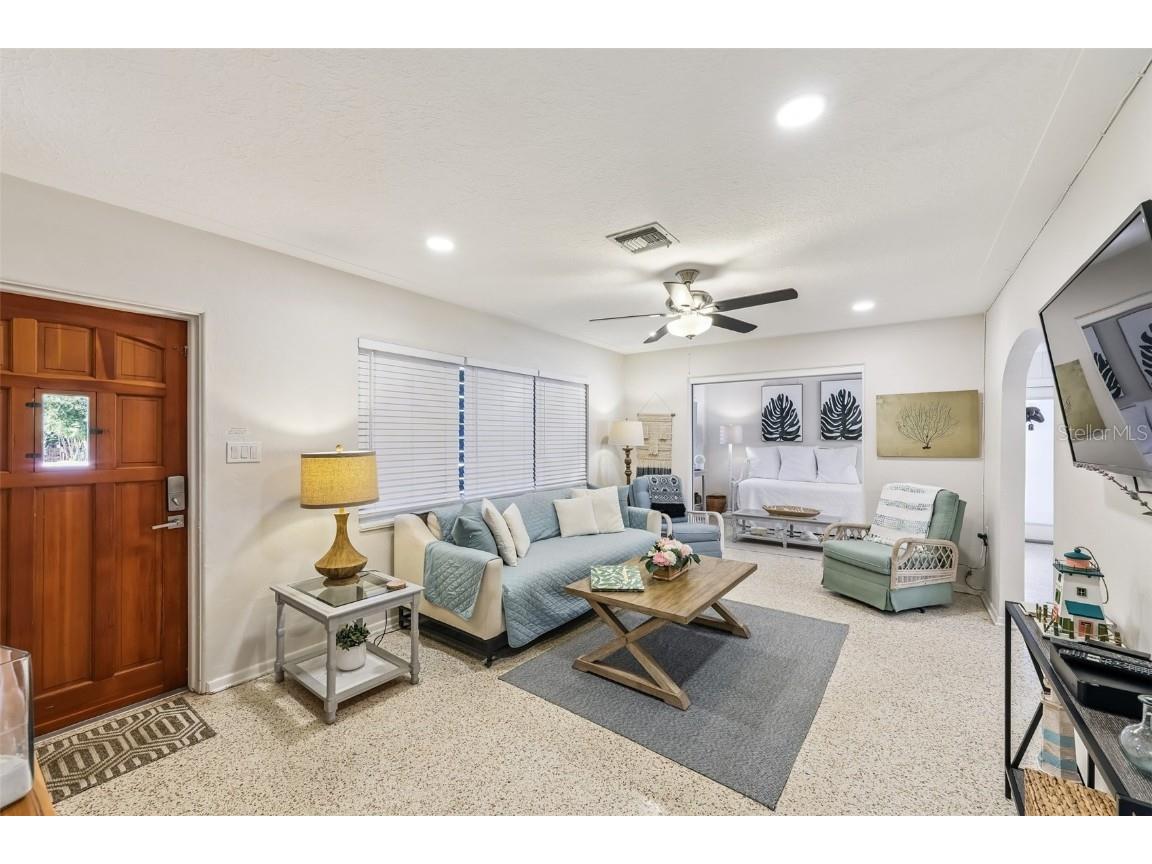 2907 Marshall Drive Sarasota FL 34239 A4669618 image4