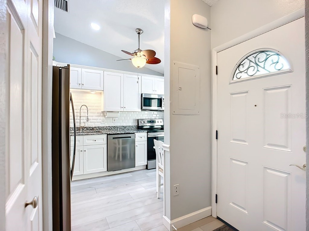 2907 Oak Lane Bradenton FL 34209 TB8462100 image5