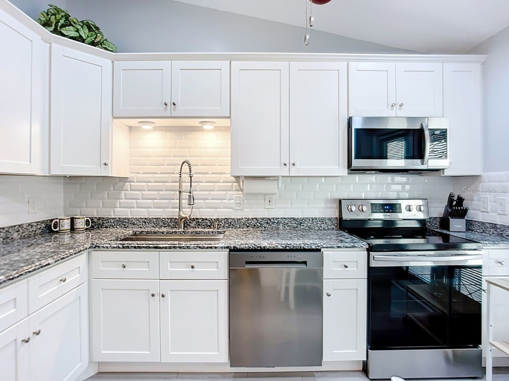 2907 Oak Lane Bradenton FL 34209 TB8462100 image6