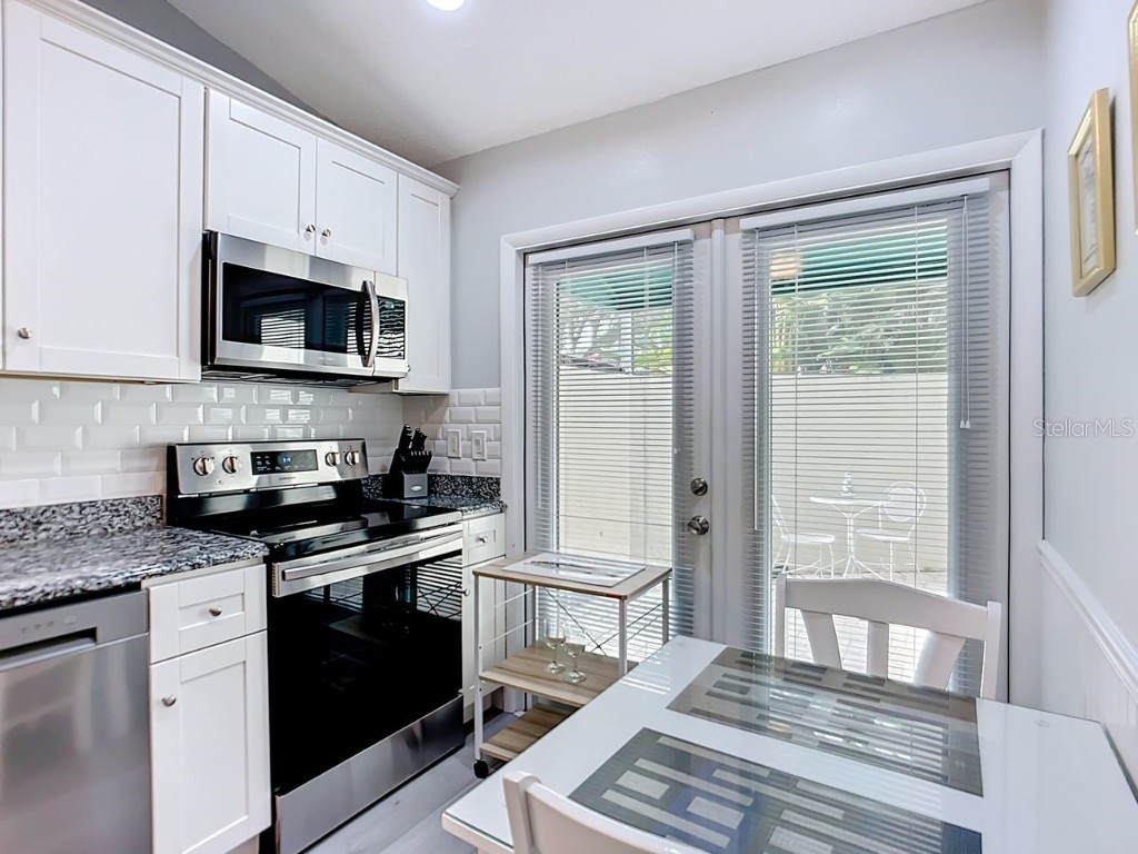 2907 Oak Lane Bradenton FL 34209 TB8462100 image9