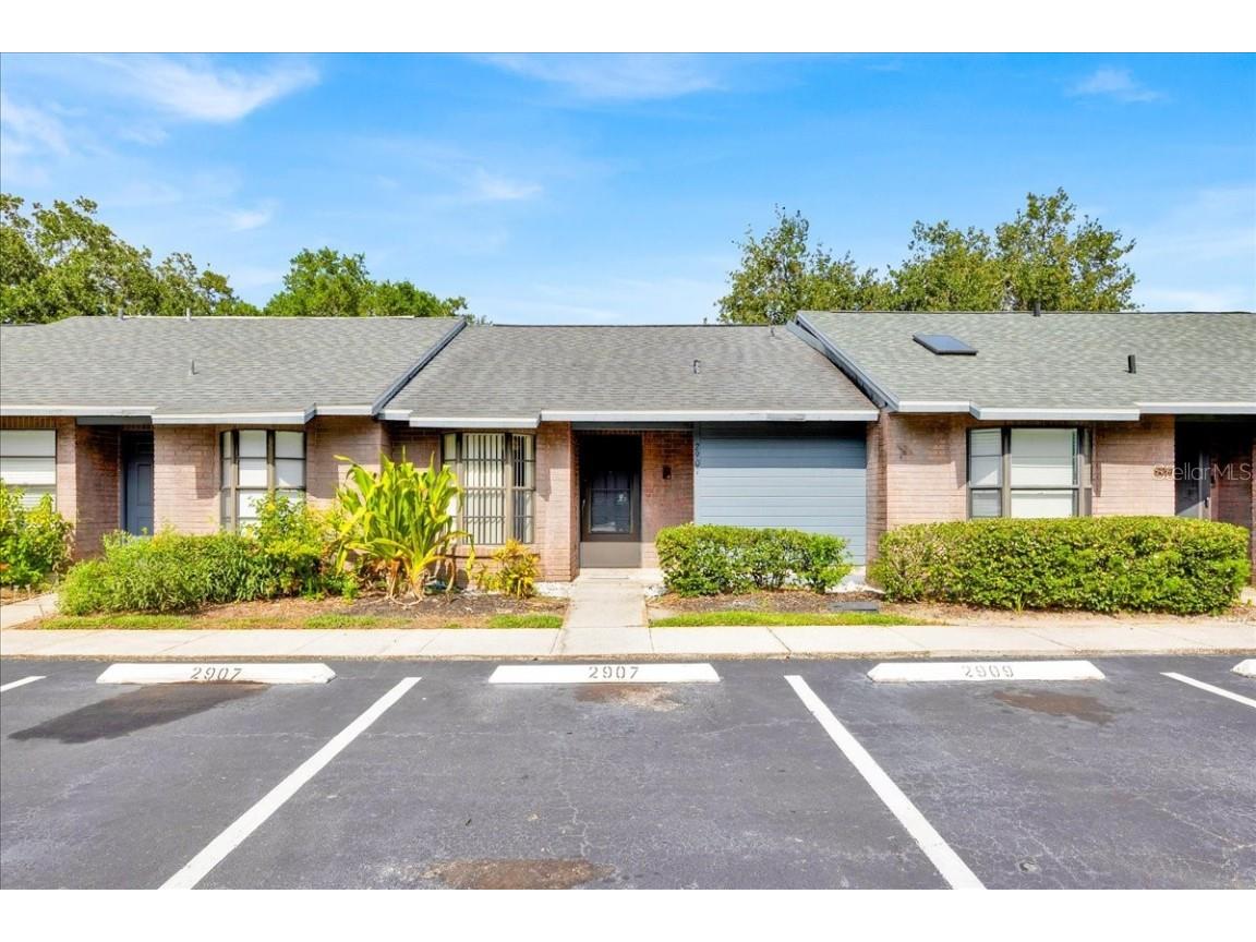 2907 Prince Oak Court Saint Cloud FL 34769 S5128369 image1