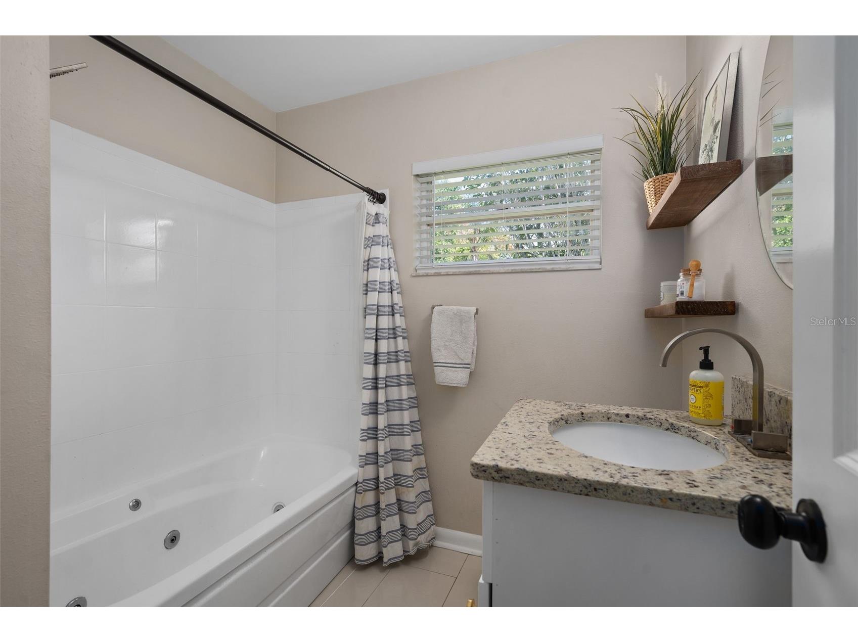 2907 Vine Street Orlando FL 32806 O6405691 image17