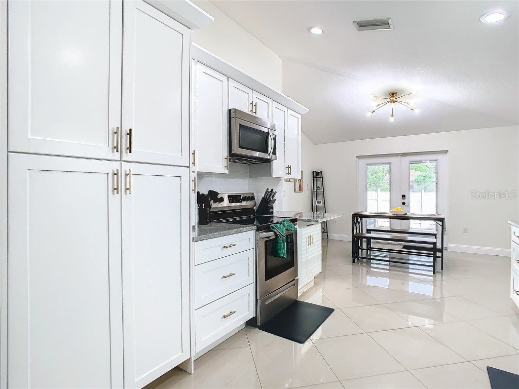 2907 W Arch Street Tampa FL 33607 TB8452321 image12