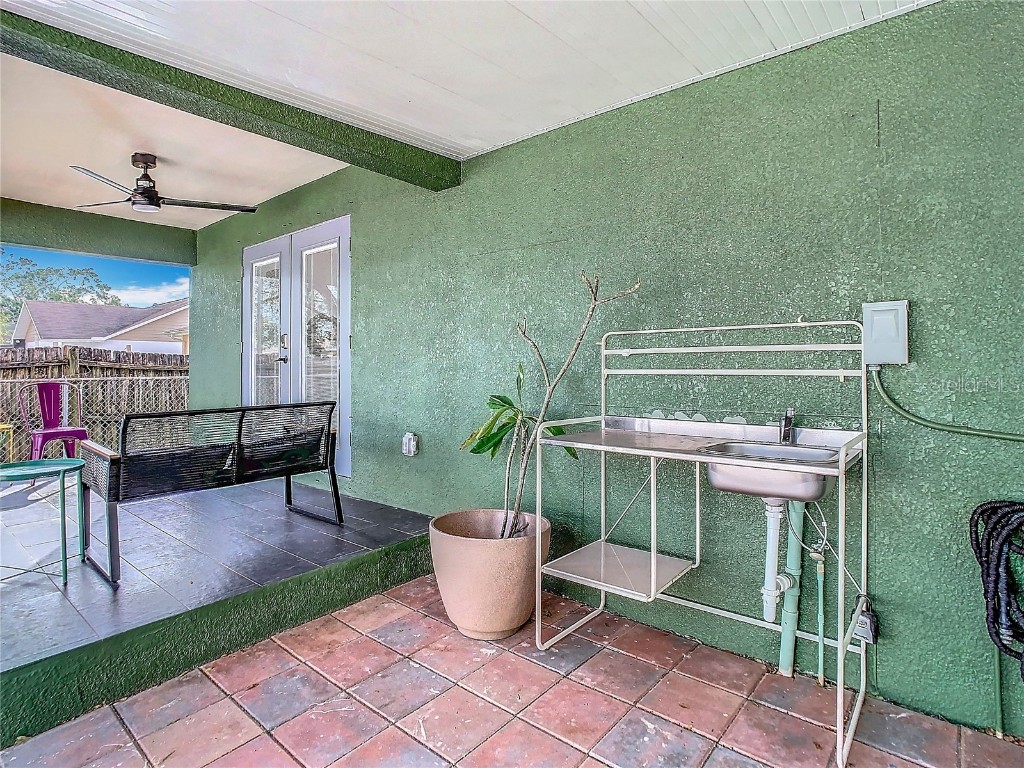 2907 W Arch Street Tampa FL 33607 TB8452321 image44