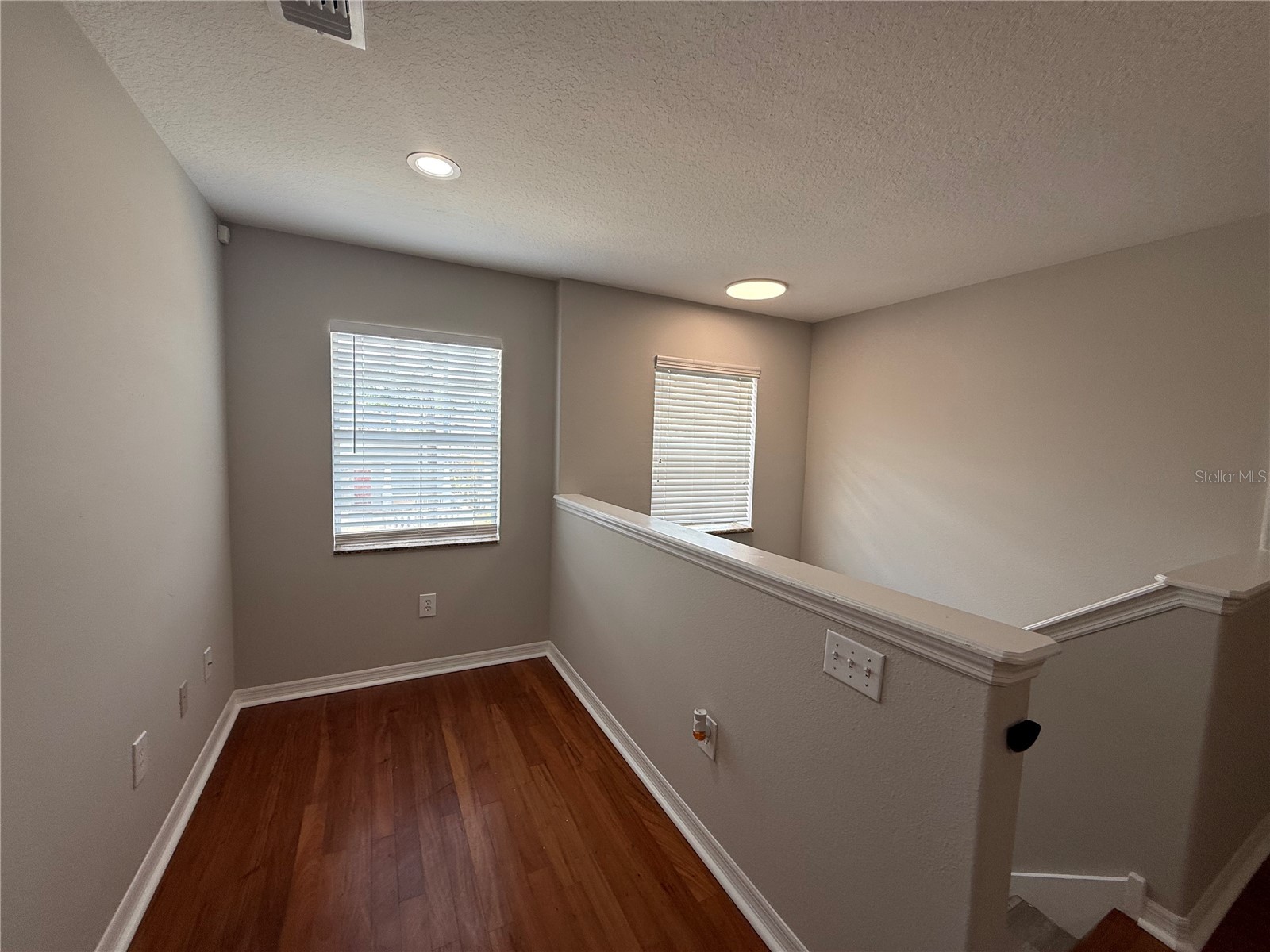 2907 W Chestnut Street Tampa FL 33607 TB8517605 image7