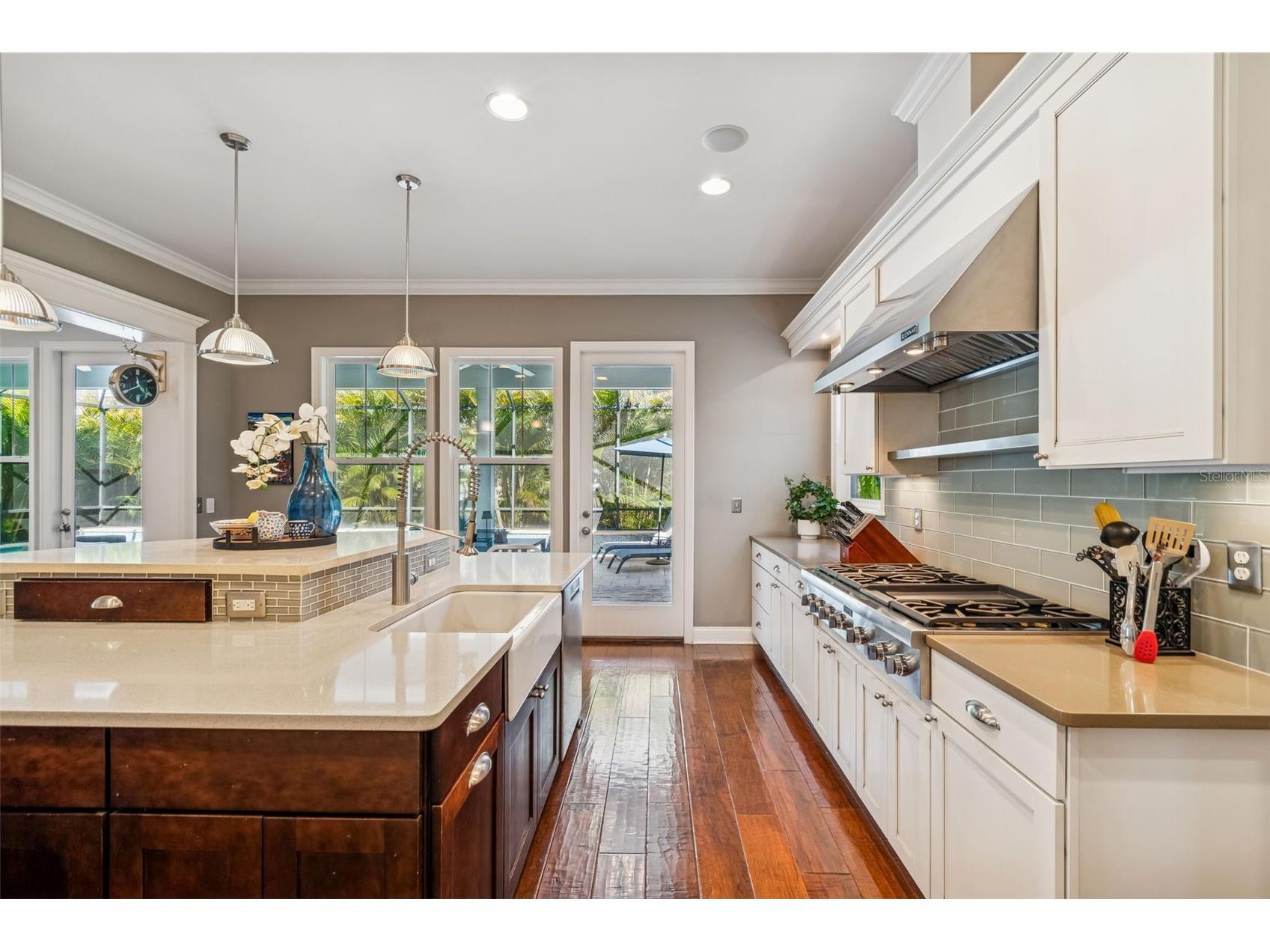 2907 W Hawthorne Road Tampa FL 33611 TB8475416 image19