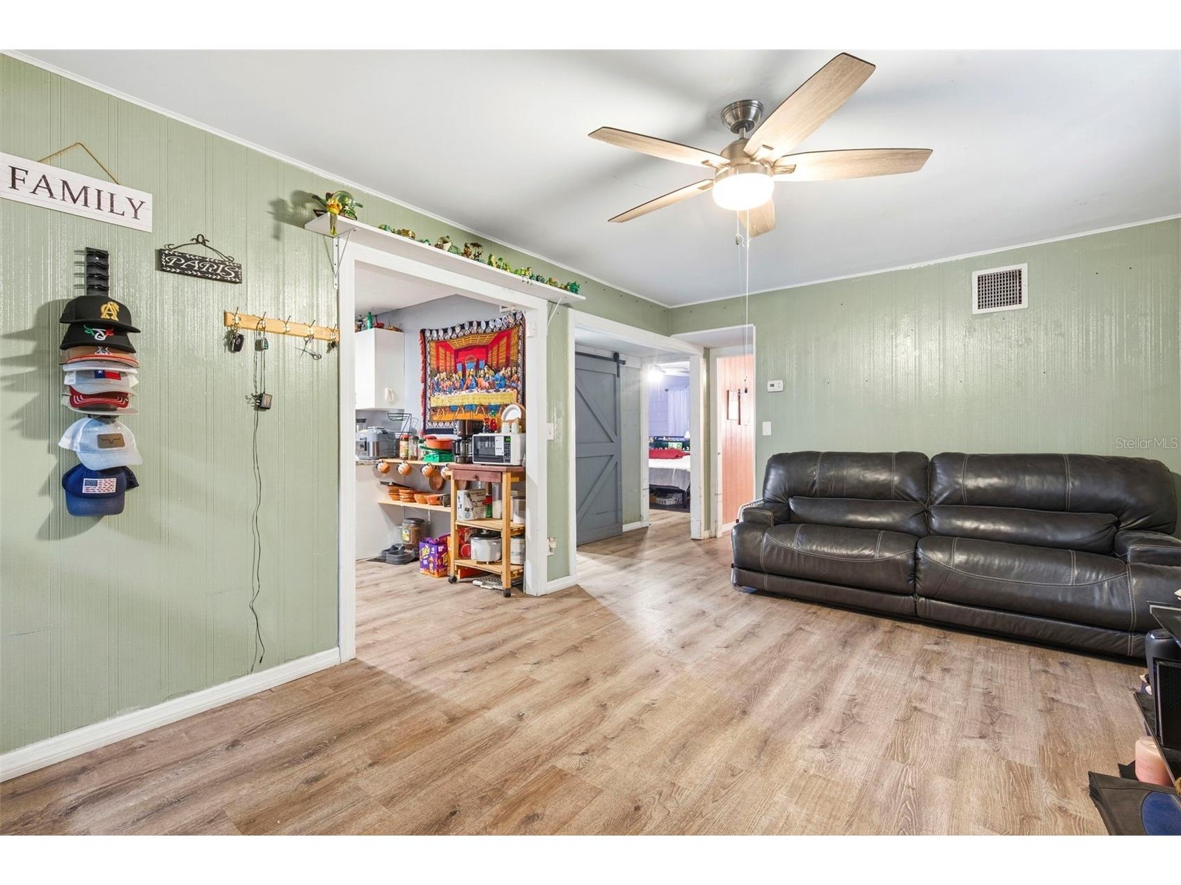 2908 18th Street W Bradenton FL 34205 TB8526978 image16