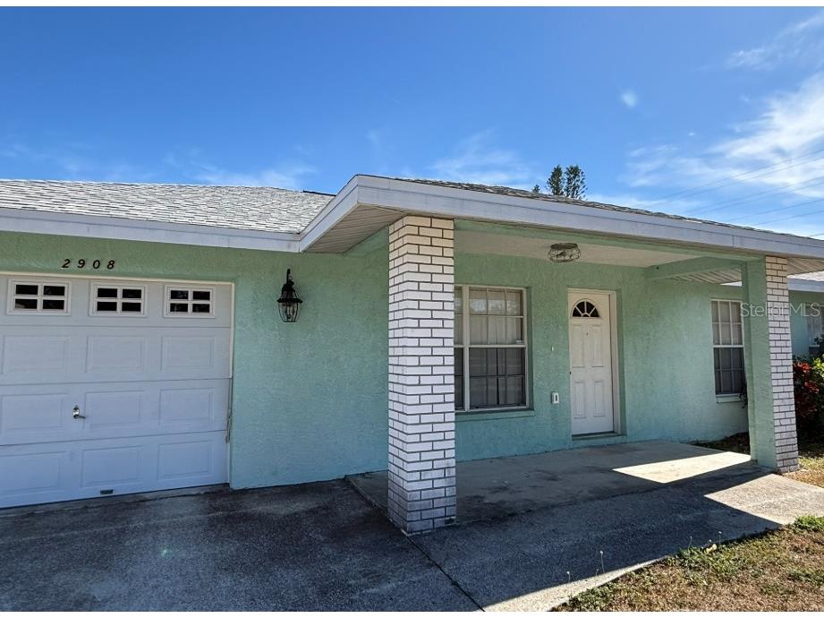 2908 9th Avenue Drive E Palmetto FL 34221 A4673760 image3