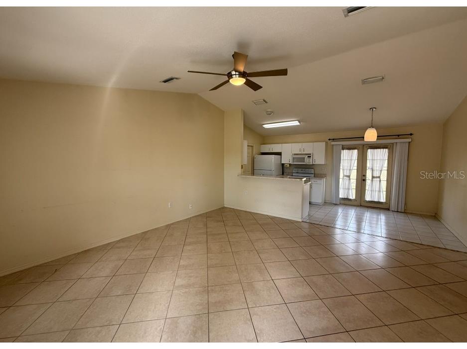 2908 9th Avenue Drive E Palmetto FL 34221 A4673760 image5