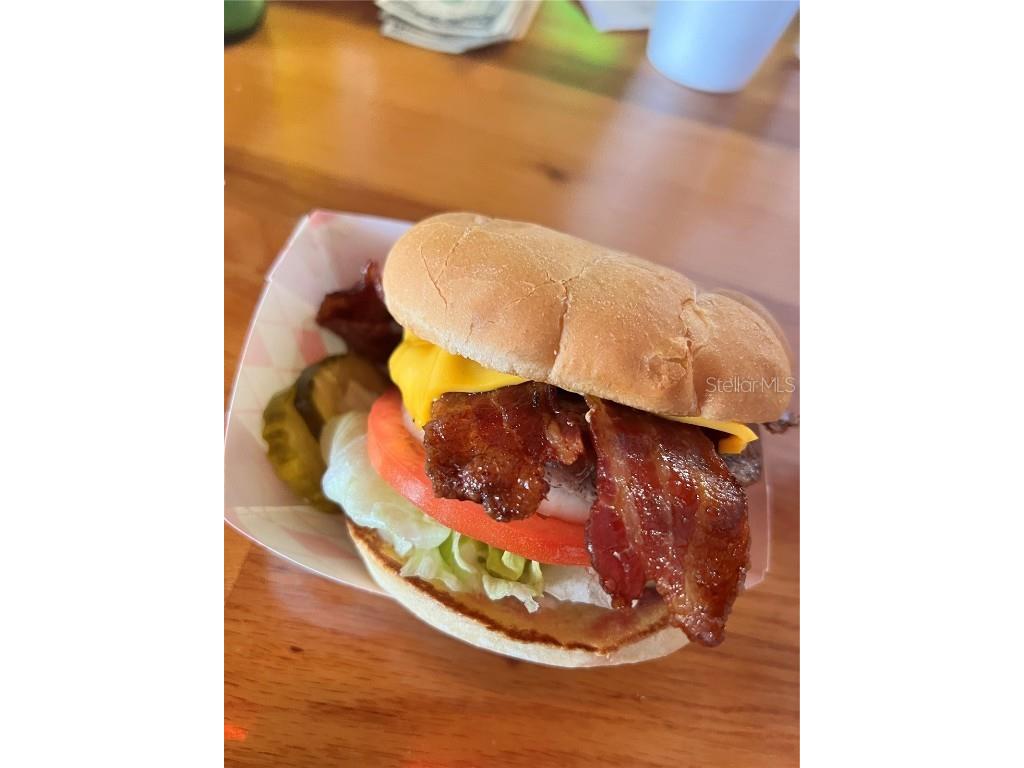 2908 Avenue B Holmes Beach FL 34217 A4672816 image15